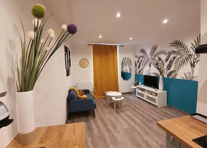 Apartment Blue Corner