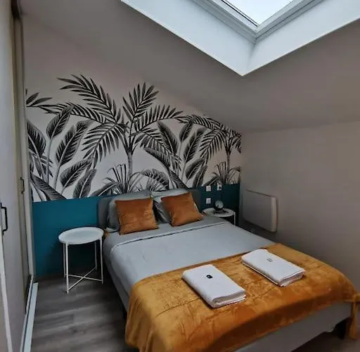 Blue Corner Apartment